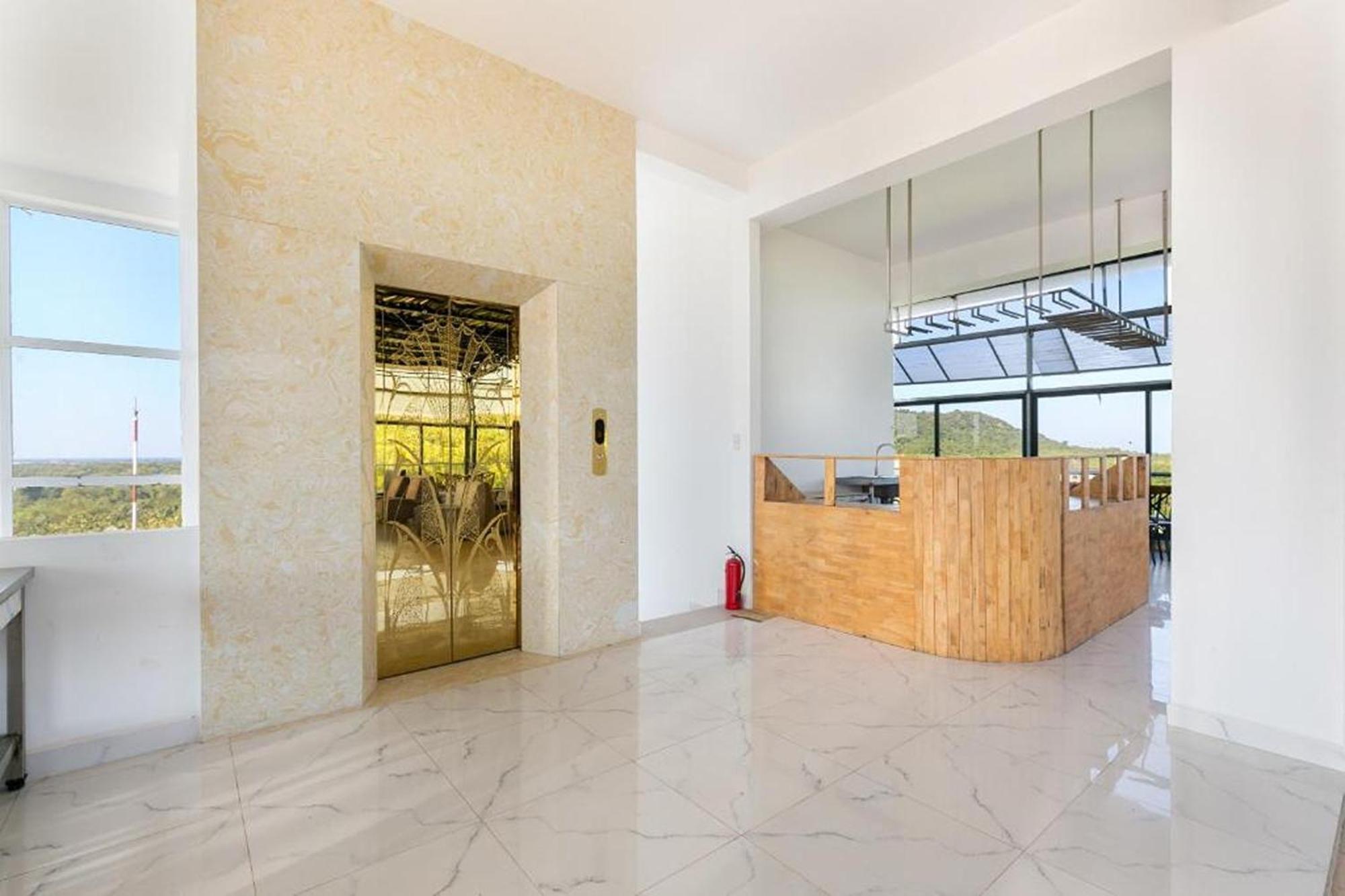 Ruby Hotel Фу Куок Екстериор снимка